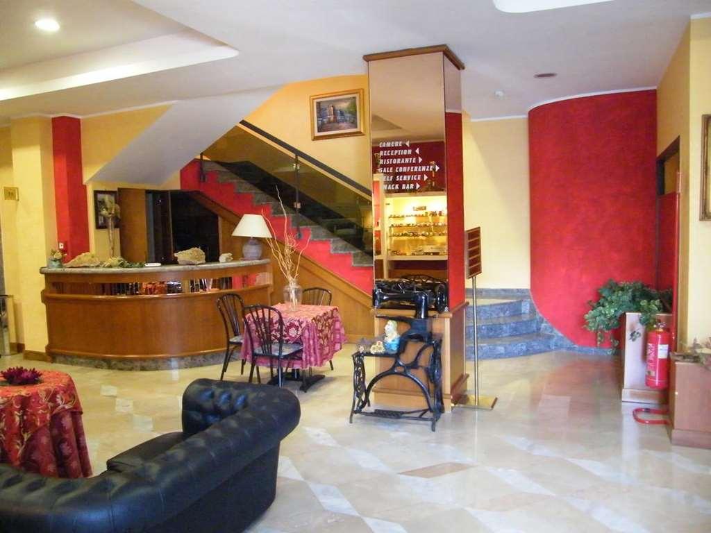 Hotel Residence Memmina Frosinone Interiér fotografie