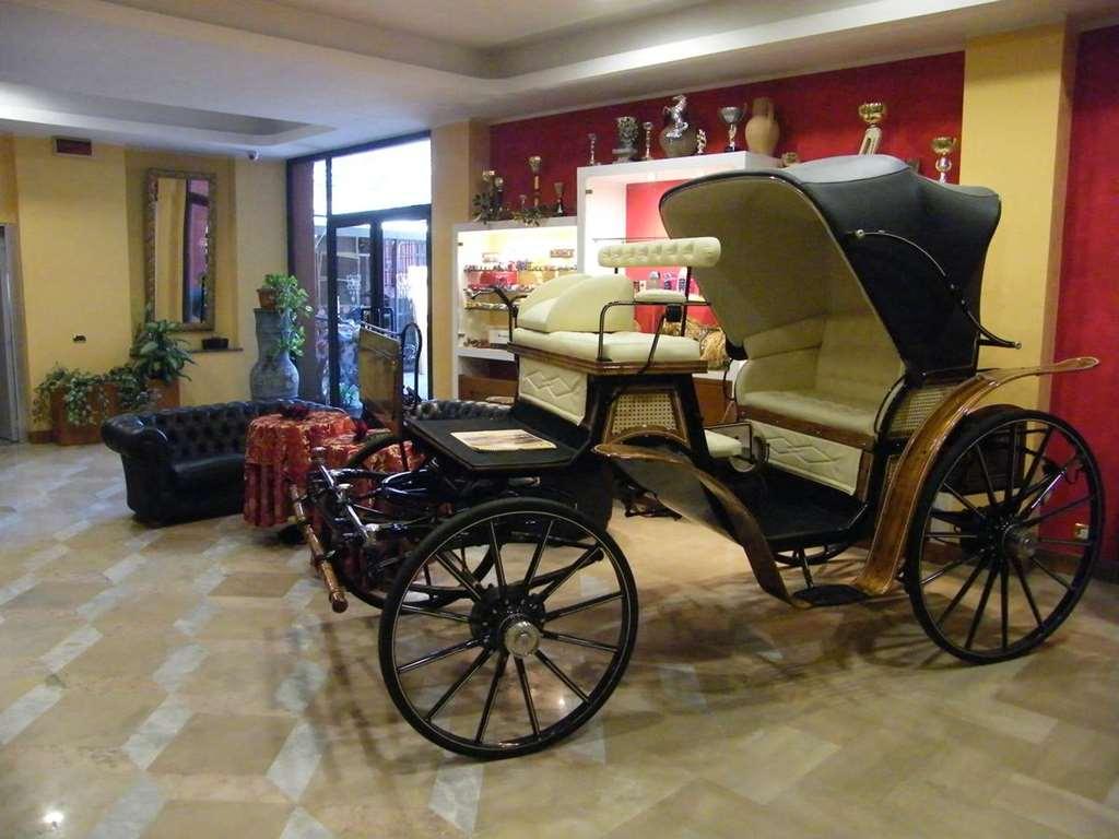 Hotel Residence Memmina Frosinone Interiér fotografie