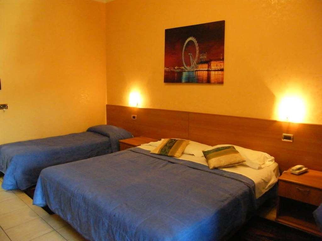 Hotel Residence Memmina Frosinone Pokoj fotografie